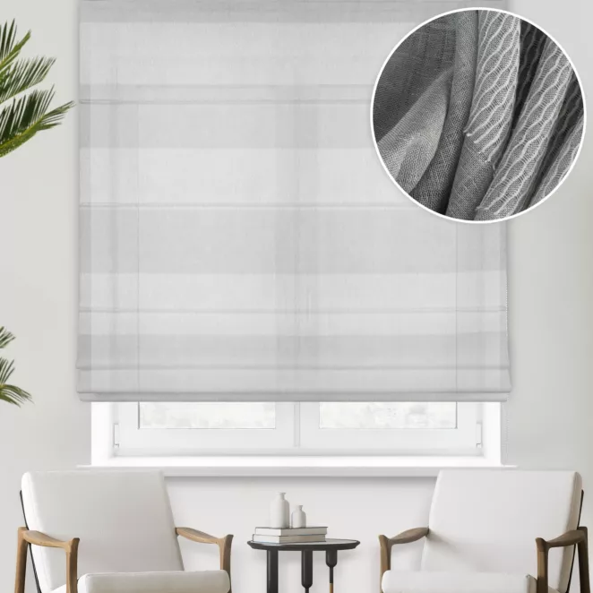 Roleta rzymska srebrna z matowej tkaniny przeszywana błyszczącą nicią