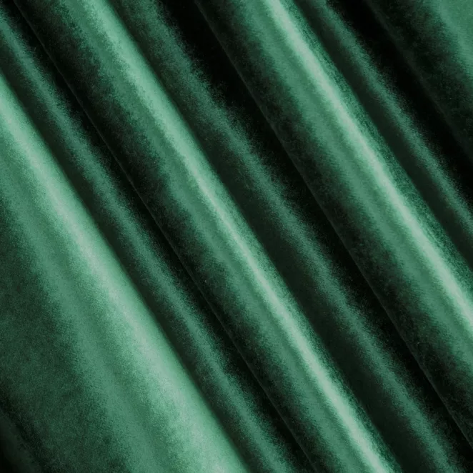 M143/4 Zasłona szyta na taśmie 5 cm SAFARI ciemnozielona z miękkiej welwetowej tkaniny z połyskiem