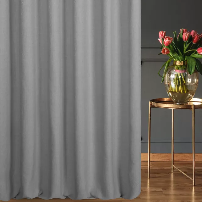 Zasłona szyta na taśmie 5 cm platynowa z tkaniny o grubym splocie