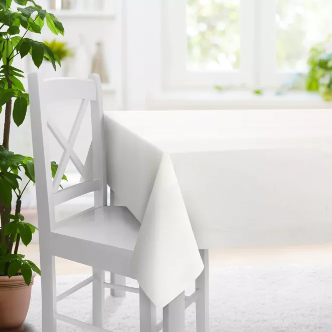 Obrus na wymiar naturalny z tkaniny o szenilowej strukturze