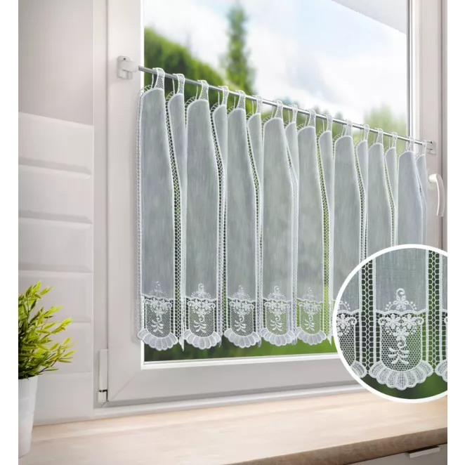 Tkanina firanowa zazdrostka z grubszej etaminy z haftem