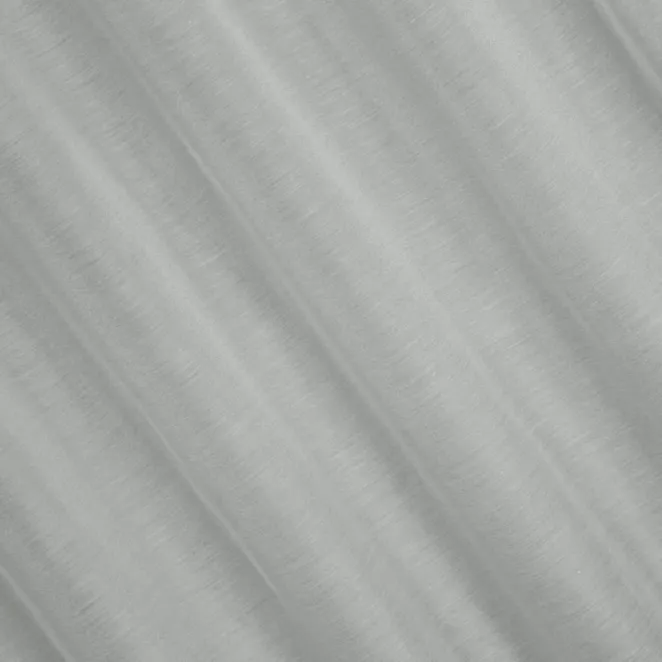 M131/2 Firana szyta na taśmie 5 cm MAXIMA kremowa z miękkiej batystowej tkaniny o delikatnym połysku, wykończona obciążnikiem Italissima Eva Minge