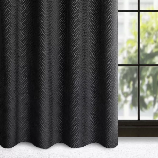Zasłona czarna z żakardowym geometrycznym wzorem z matowego welwetu 140x250 cm przelotka - ISLA
