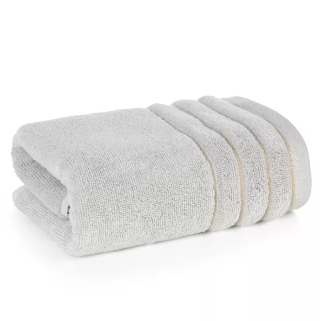 Ręcznik kąpielowy 70x140 cm bawełniany kolor srebrny z błyszczącą bordiurą 500 g/m2 NADINE