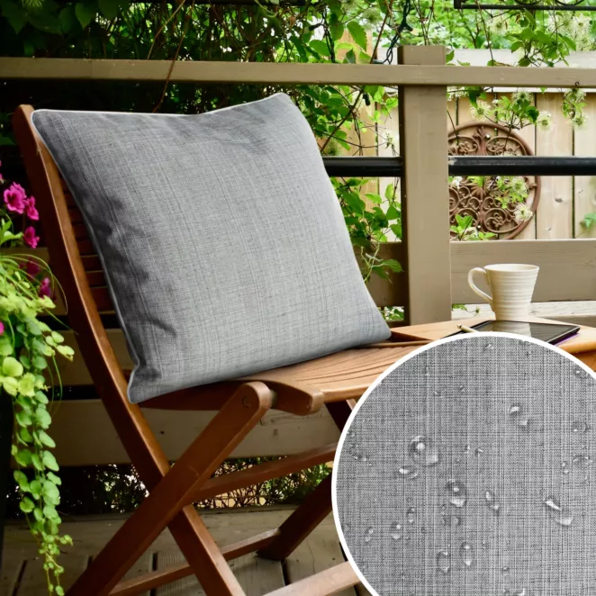 Poszewka na poduszkę 45x45 cm z gładkiej tkaniny wodoodpornej srebrna idealna do ogrodu i na taras GARDEN 3