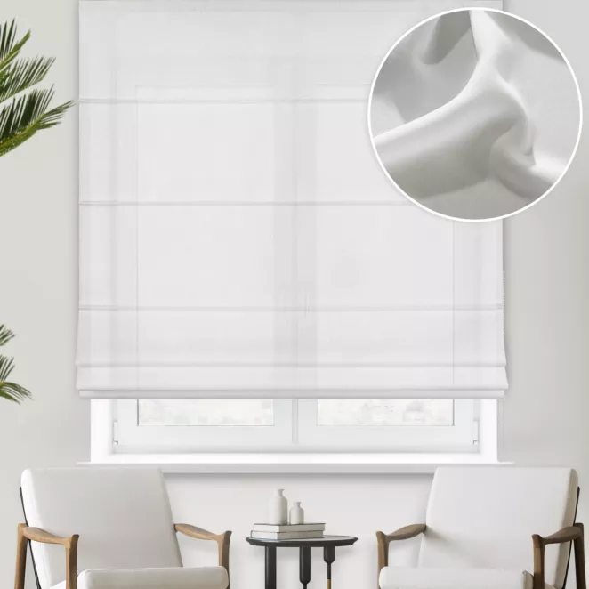 Roleta rzymska ORIANA biała z delikatnej w dotyku, gęsto tkanej, matowej krepy, wykończona obciążnikiem