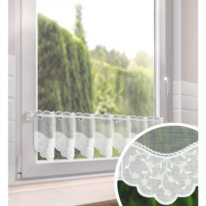 Tkanina firanowa zazdrostka z etaminy zdobiona haftem drobnych liści