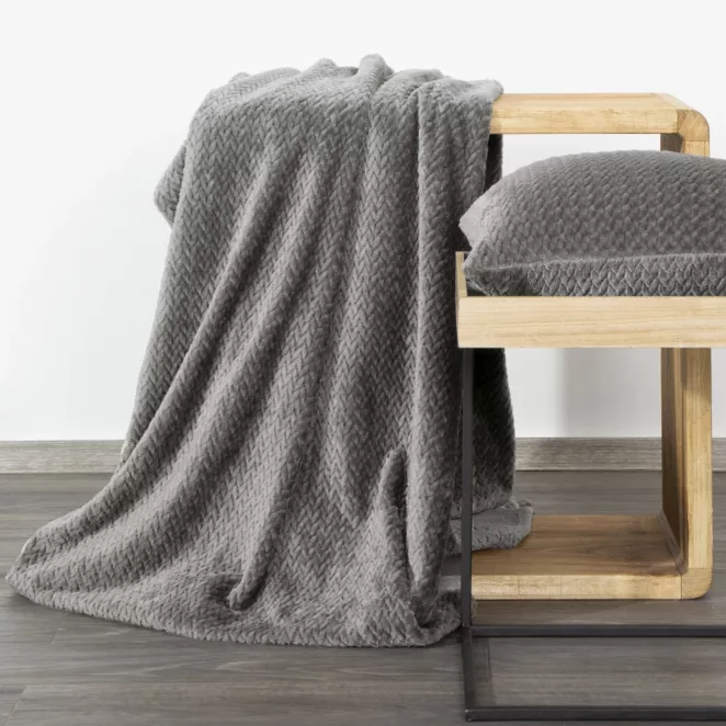 Koc 170x210 cm grafitowy miękki w dotyku z wytłaczanym wzorem CINDY 3 Design 91