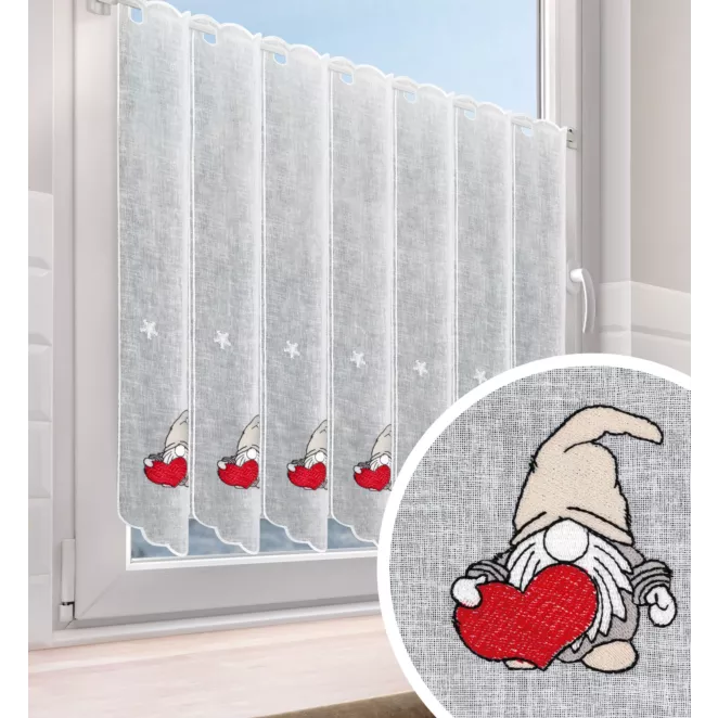 Tkanina firanowa zazdrostka z etaminy zdobiona świątecznym haftowanym skrzatem