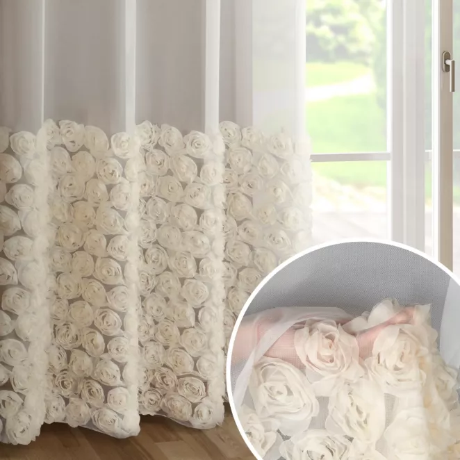 Zasłona kremowa zdobiona pasem aplikacji róż 3D 140x250 cm przelotka - ROSES - Ewa Minge