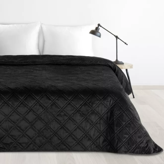 Narzuta welwetowa czarna 170x210 cm pikowana metodą hot press wzór geometryczny LUIZ 8 Design 91