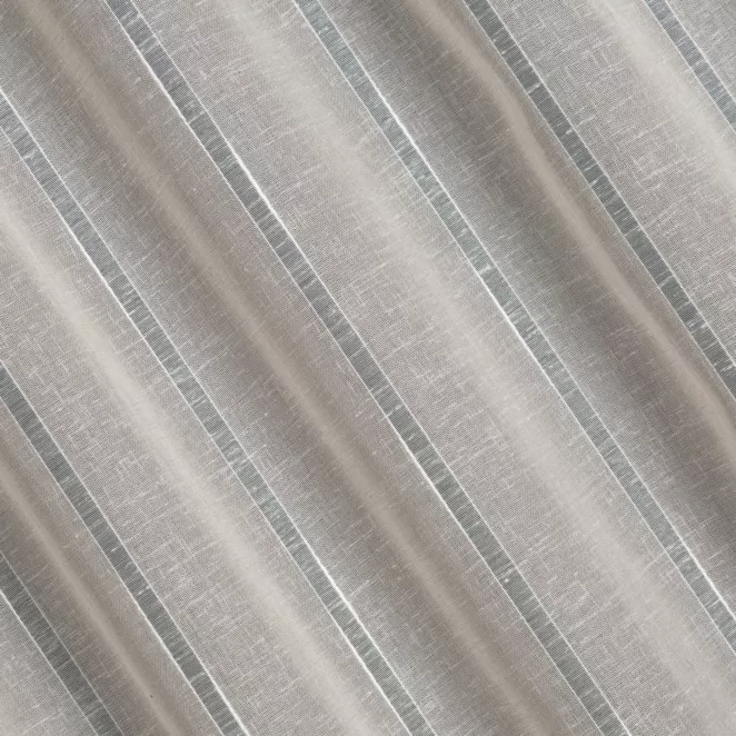 H201/8 Firana szyta na taśmie 5 cm beżowa z matowej etaminy w pionowe pasy, wykończona obciążnikiem w stylu eko