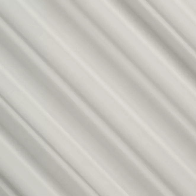 R221/7 Firana szyta na taśmie 5 cm naturalna z delikatnej w dotyku, gęsto tkanej, matowej krepy, wykończona obciążnikiem