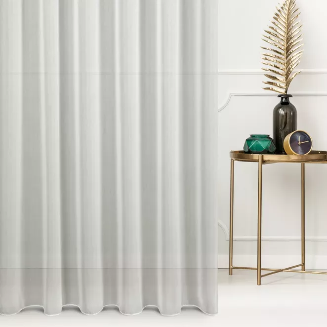 Firana szyta na taśmie 5 cm naturalna miękka i delikatna w dotyku tkanina typu BATYST, wykończona obciążnikiem