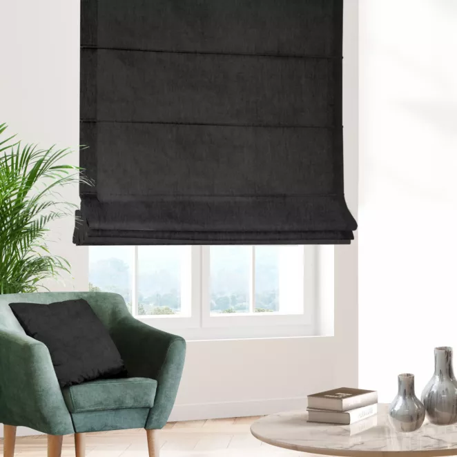 Roleta rzymska grafitowa z miękkiej matowej tkaniny szenilowej o naturalnym splocie