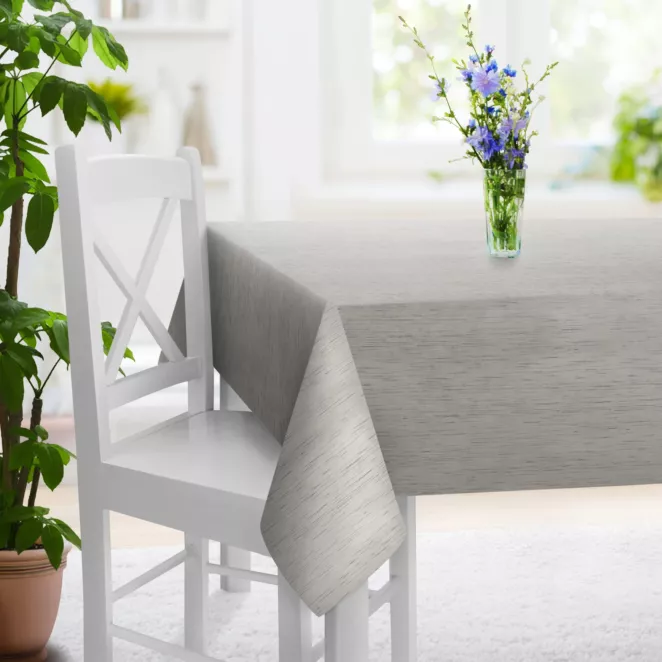 Obrus szyty stalowy z tkaniny welwetowej w pionowe prążki, wykończona obciążnikiem