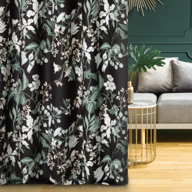 Tkanina zasłonowa, miękka, welwetowa, z cyfrowym nadrukiem z motywem polnych kwiatów