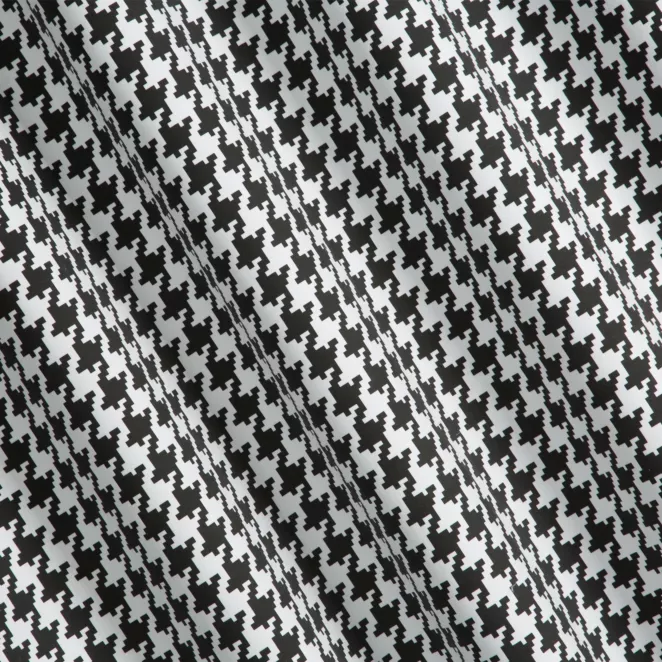 L112/2 Zasłona szyta na taśmie 5 cm biało czarna z miękkiej tkaniny z nadrukiem w pepitkę