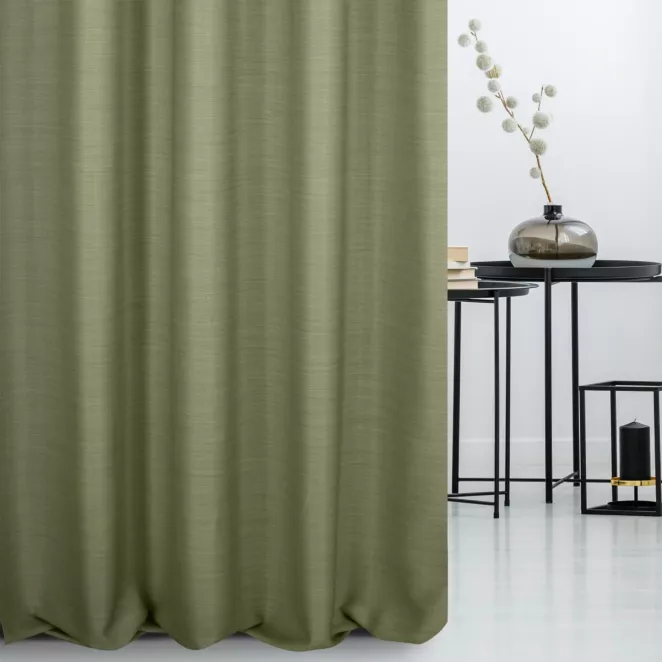 Zasłona szyta na taśmie 5 cm oliwkowa z miękkiej tkaniny o naturalnym splocie w stylu ekologicznym