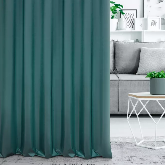 Zasłona szyta na taśmie 5 cm ciemnoturkusowa z gładkiej tkaniny z delikatnym połyskiem Italissima Eva Minge