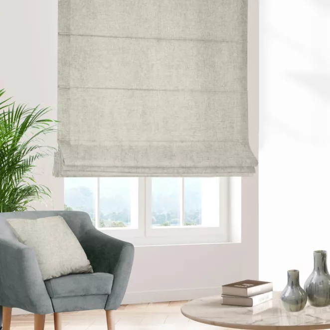 Roleta rzymska BRIANNA jasnobeżowa miękka szenilowa o wyraźnym splocie i lekkim połysku