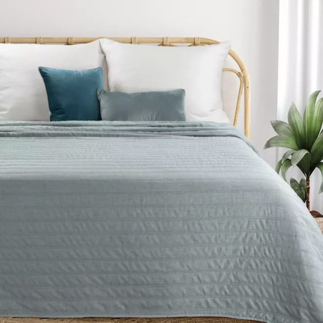 Narzuta imitująca len szałwiowa pikowana metodą hot press 220x240 cm SELEN