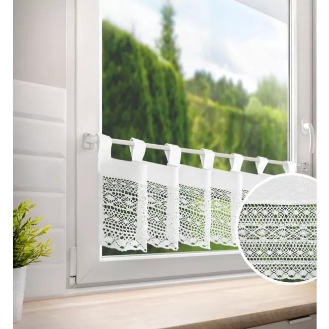 Zazdrostka biała z bawełny zdobiona ażurowym wzorem 150x350cm szelki MADDELINE