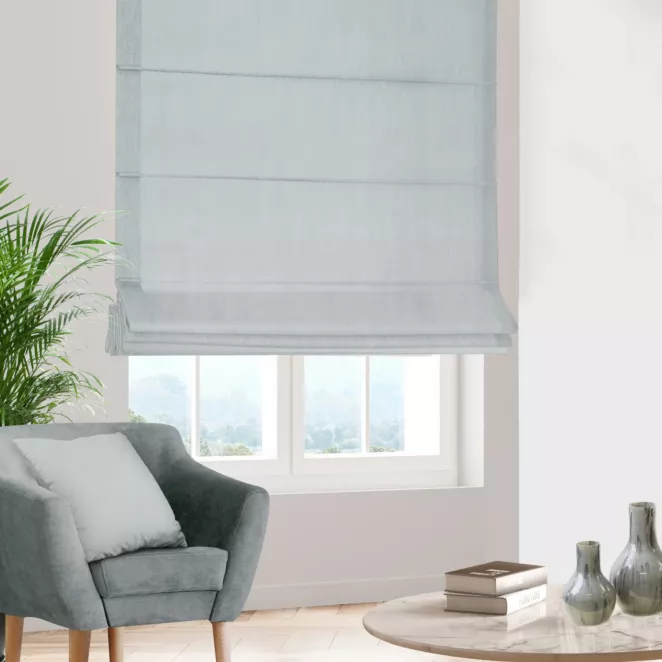 Roleta rzymska srebrna z miękkiej półmatowej tkaniny welwetowej