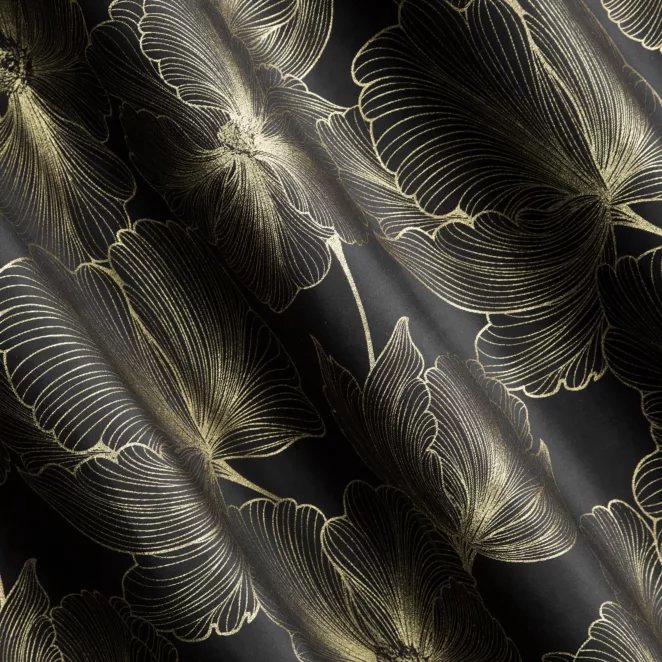 R163/5 Zasłona szyta na taśmie 5 cm czarno złota z tkaniny welwetowej zdobionej delikatnie połyskującym drukiem