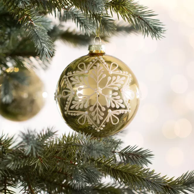 Szklana bombka choinkowa ręcznie zdobiona błyszczącą gwiazdą