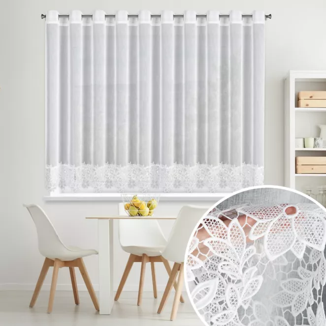 Firana biała z matowej etaminy zdobiona subtelną aplikacja w formie kwiatów 350x145 cm przelotka - ARTEMIDA