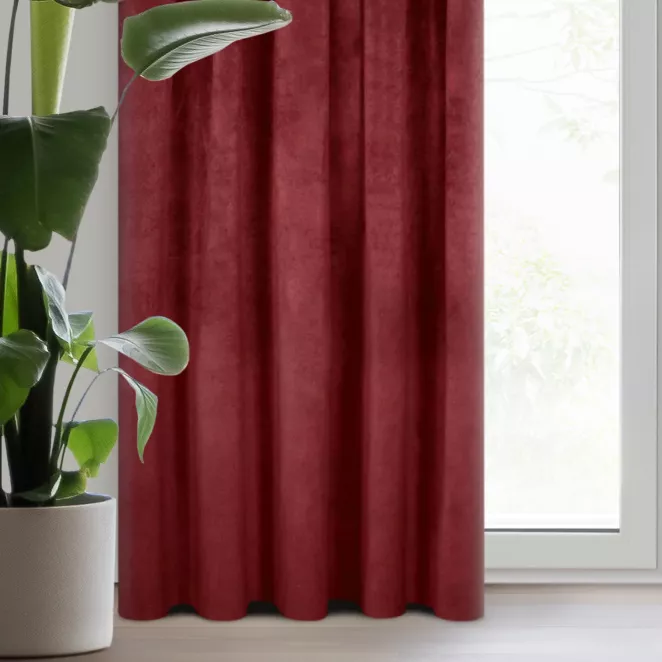 Zasłona ciemnobordowa z ekskluzywnego aksamitnego welwetu 290 g/m2 140x270 cm taśma - RIA - Diva Line - kolekcja AMAROSA