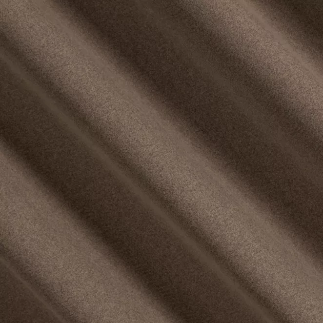 R224/9 Zasłona szyta na taśmie 5 cm brązowa z gładkiej jednokolorowej tkaniny o jodełkowym splocie