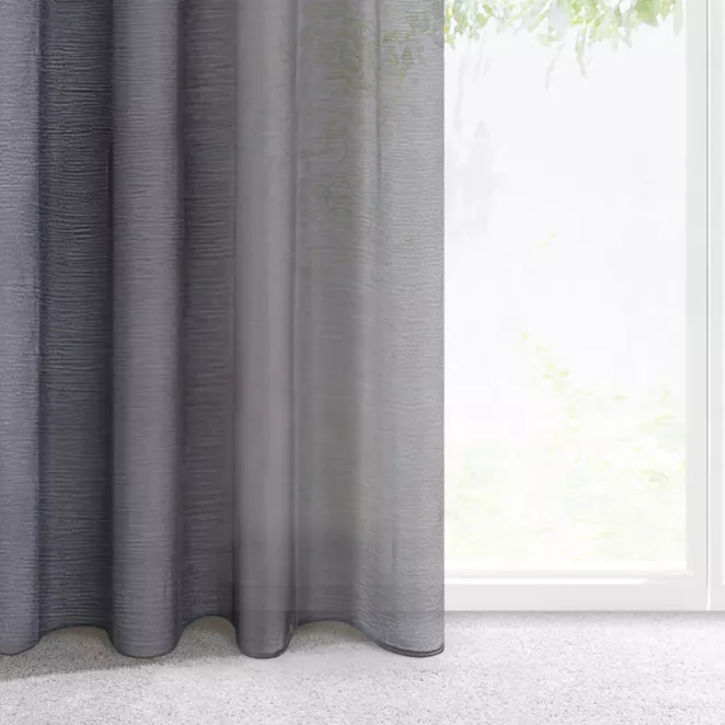 Firana ciemnofioletowa o strukturze drobnego deszczyku wzór poziomy 140x250 cm przelotka REBECCA