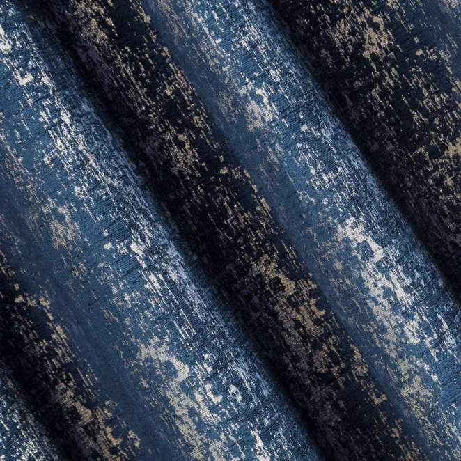 R139/5 Zasłona szyta na taśmie 5 cm MALLORCA granatowo złocista z miękkiej tkaniny szenilowej przetykanej błyszczącą nicią