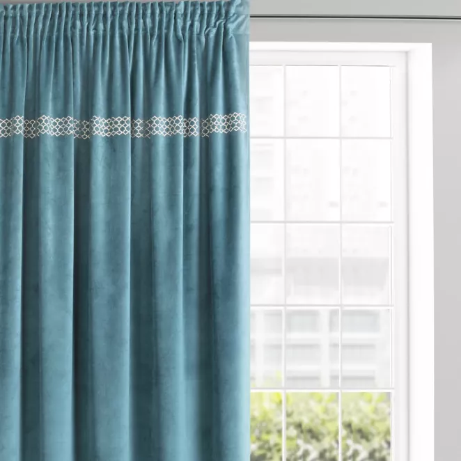 Zasłona ciemnoturkusowo, złota welwetowa ze złotymi dżetami 140x270 cm taśma - JOVITA - Diva Line