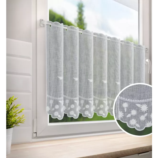 H219/4 Tkanina firanowa zazdrostka z etaminy zdobiona haftem drobnych kwiatów