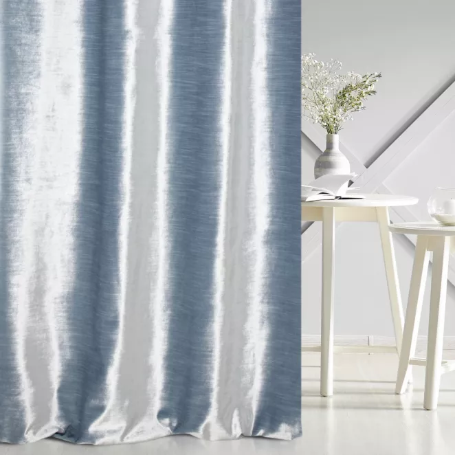 Tkanina zasłonowa, miękka, welwetowa z połyskiem, w poziome prążki z kolekcji Pierre Cardin