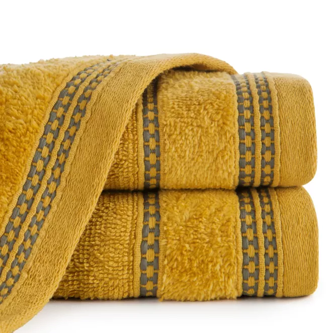 Ręcznik do rąk 30x50 cm bawełniany kolor musztardowy z delikatną ozdobną bordiurą 500 g/m2 AMANDA