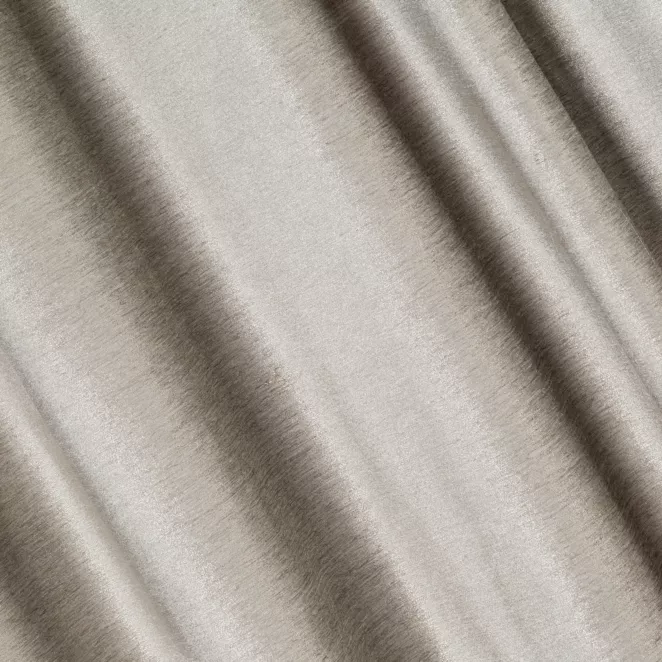L59/2 Zasłona szyta na taśmie 5 cm TEXTURE 2 oliwkowo srebrna z miękkiej tkaniny szenilowej z błyszczącym nadrukiem
