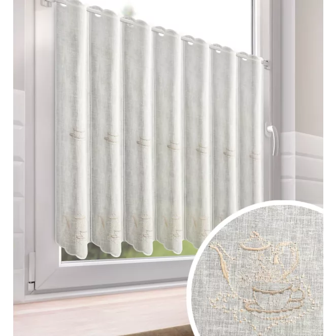 Tkanina firanowa zazdrostka z etaminy zdobiona uroczym haftem