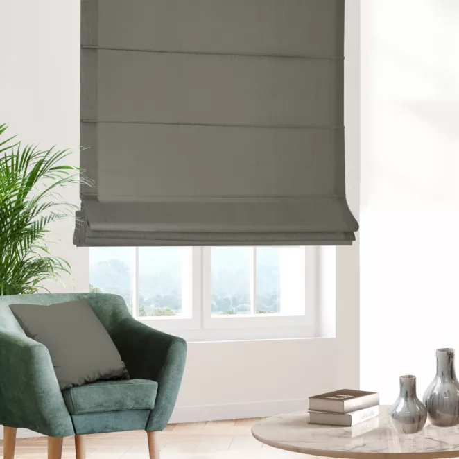 Roleta rzymska stalowa z gładkiej zaciemniającej tkaniny typu dimout