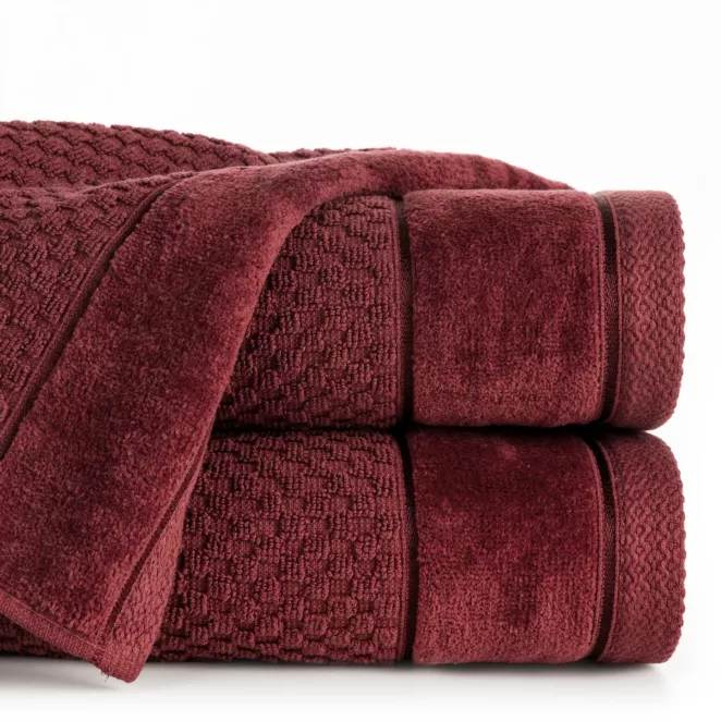 Ręcznik do rąk 30x50 cm bawełniany kolor bordowy o strukturze krateczki z szeroką welurową bordiurą 500 g/m2 FRIDA