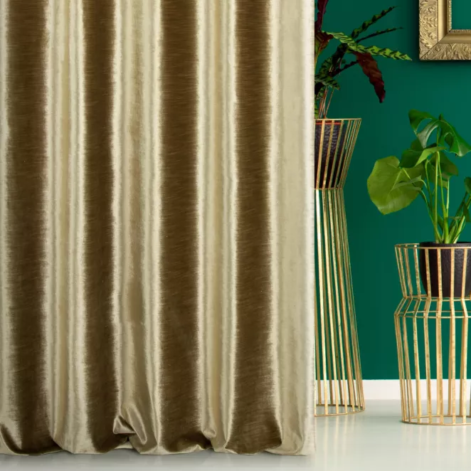 Tkanina zasłonowa, miękka, welwetowa z połyskiem, w poziome prążki z kolekcji Eva Minge