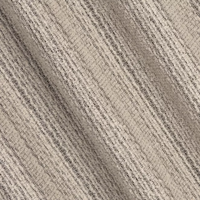 M200/3 Firana szyta na taśmie 5 cm beżowa siatka w stylu eko z efektem melanżu wykończona obciążnikiem