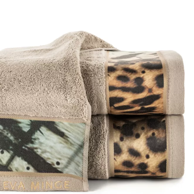 Ręcznik kąpielowy 50X90 cm bawełniany kolor beżowy z designerską bordiurą 500 g/m2 EVA 15 Eva Minge