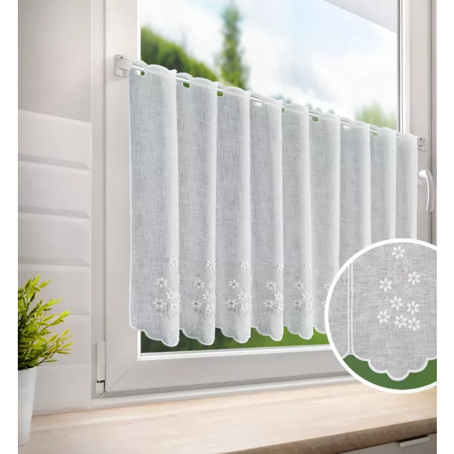 Tkanina firanowa zazdrostka z haftowanym wzorem