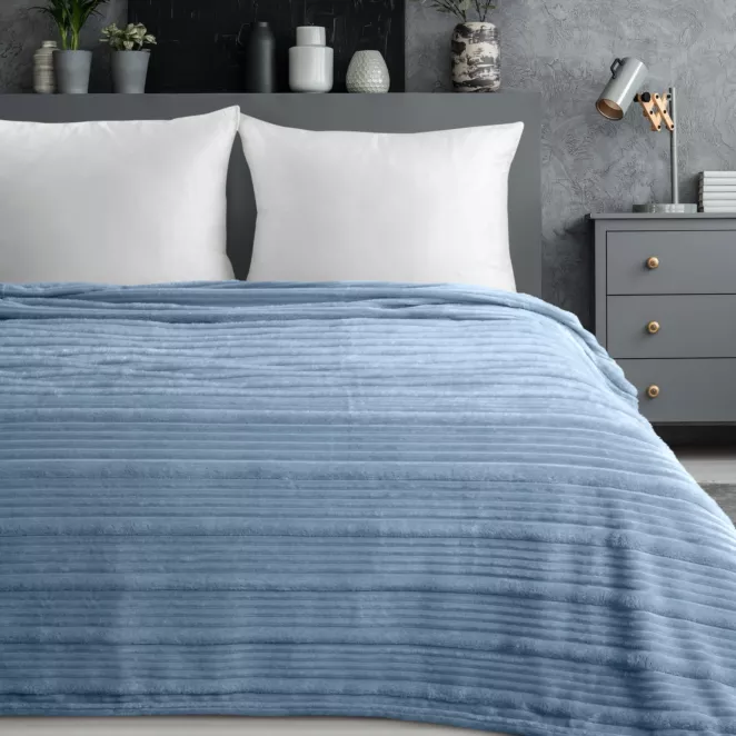 Koc 150x200 cm niebieski, typu flano z wzorem 3D NINA