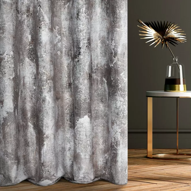 Zasłona szyta na taśmie 5 cm beżowo złota z welwetowej tkaniny z błyszczącym nadrukiem