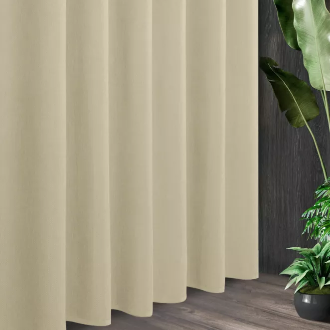 Tkanina zasłonowa zdobiona drobnym strukturalnym wzorem